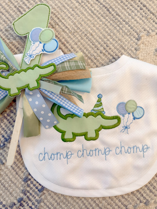 Classic Bib - Solid Trim (Multiple Colors)